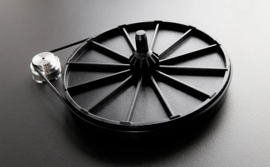 Rega Planar 1 black/white