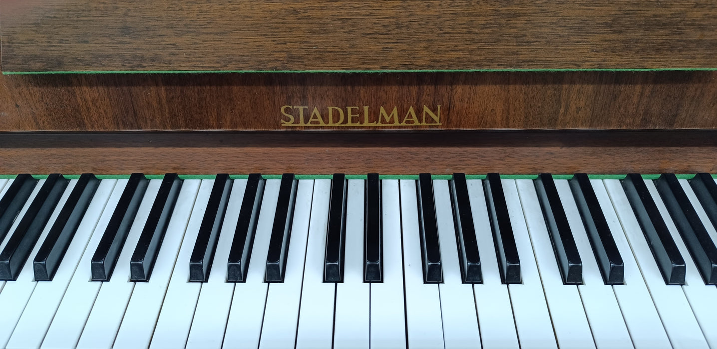 Stadelman pianoforte verticale